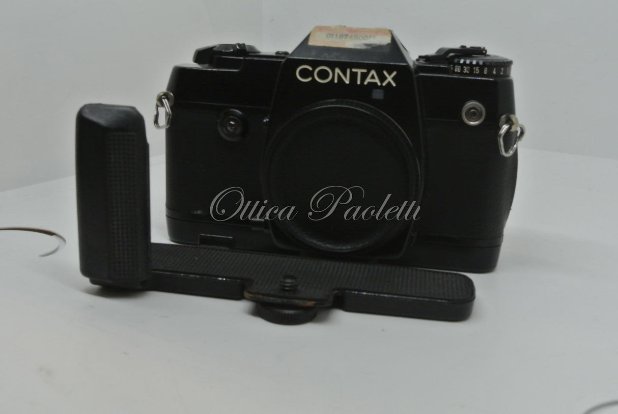 Contax 137 MA QUARZ + Impugnatura Usata