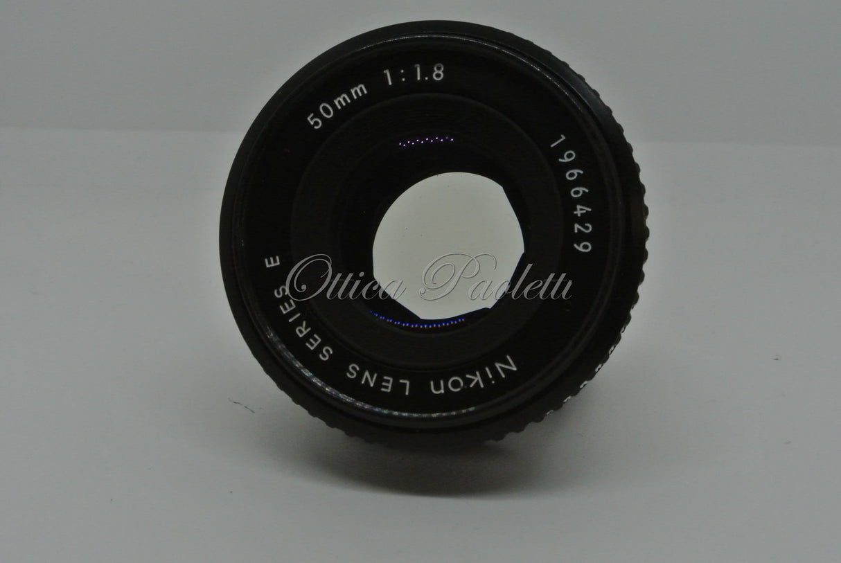 Nikon Serie E 50 mm 1:1.8 Usato