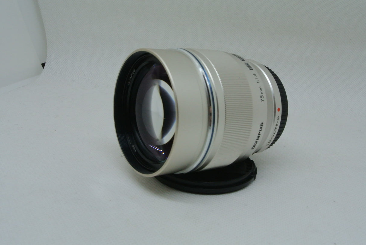 Olympus M.Zuiko Digital 75 mm 1.1.8 ED MSC