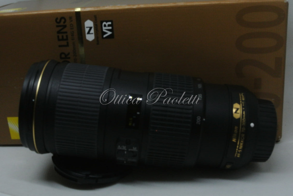 Nikon AF-S Nikkor 70-200 mm 1:4  G  ED VR N Usato