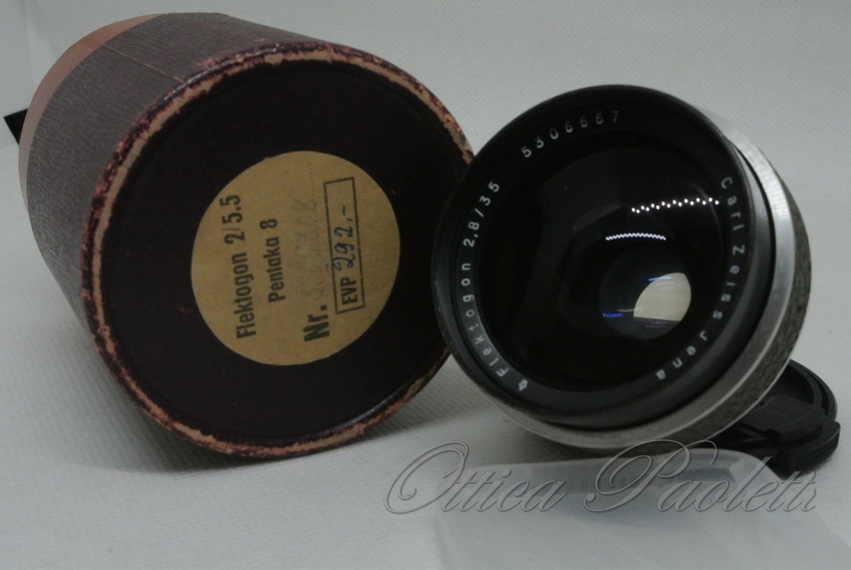 Werra Werra V XM Carl Zeiss Jena Tessar 2.8/50 ;  Carl Zeiss Jena Cardinar 4/100 ; Carl Zeiss Jena Flektogon 2.8/35