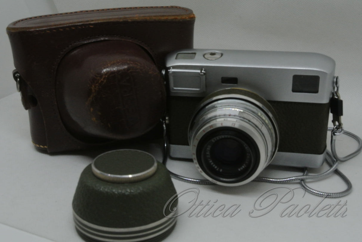 Werra Werra V XM Carl Zeiss Jena Tessar 2.8/50 ;  Carl Zeiss Jena Cardinar 4/100 ; Carl Zeiss Jena Flektogon 2.8/35